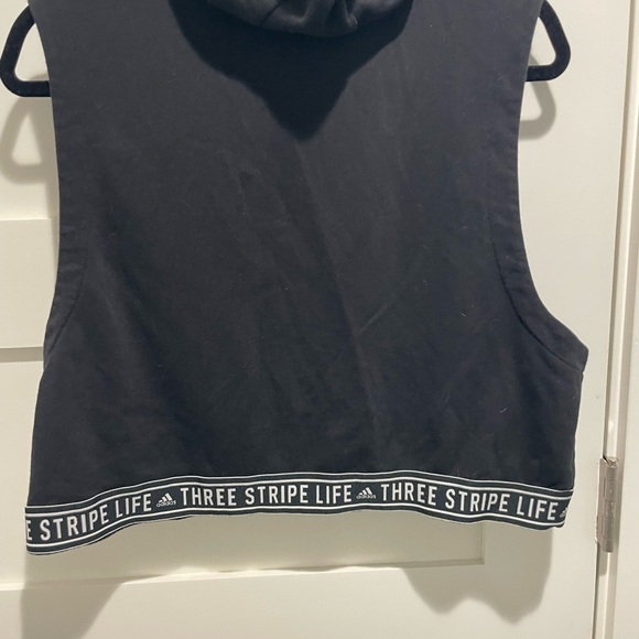 ADIDAS Black Sleeveless Cropped Hoodie - Picture 7 of 9